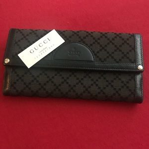Authentic Gucci Wallet